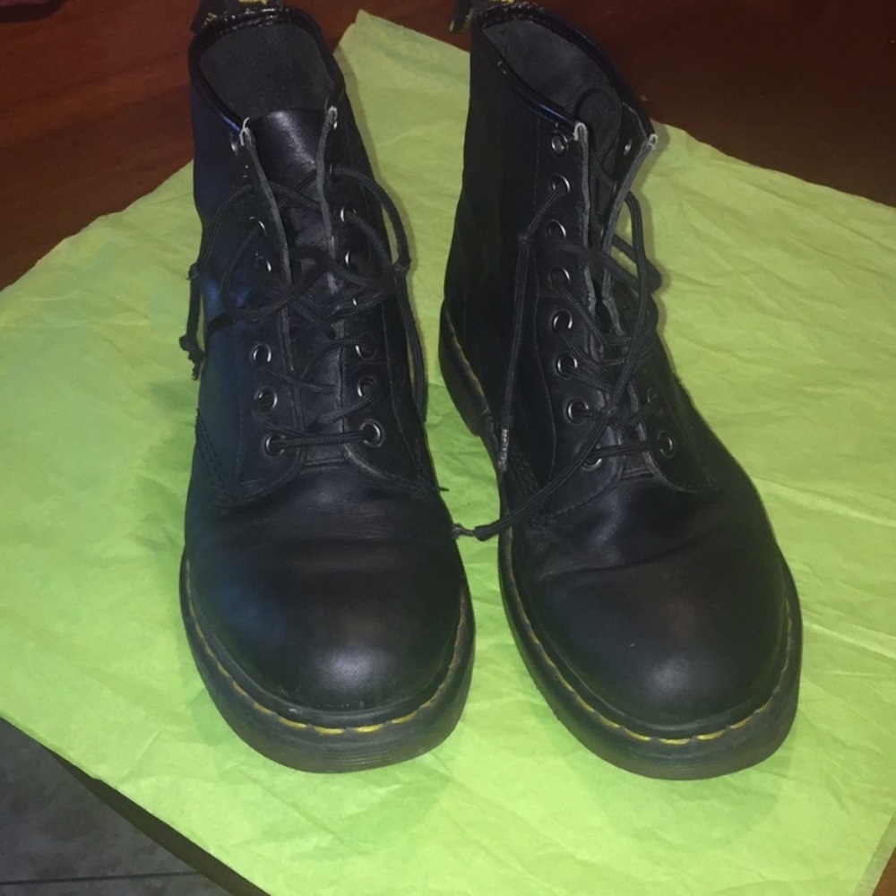 Black Dr. Martens!